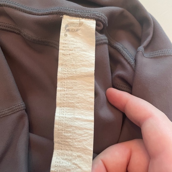 Light purple Fabletics leggings - Picture 5 of 5